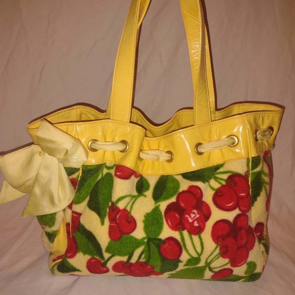 Juicy Couture Cherry Print Daydreamer